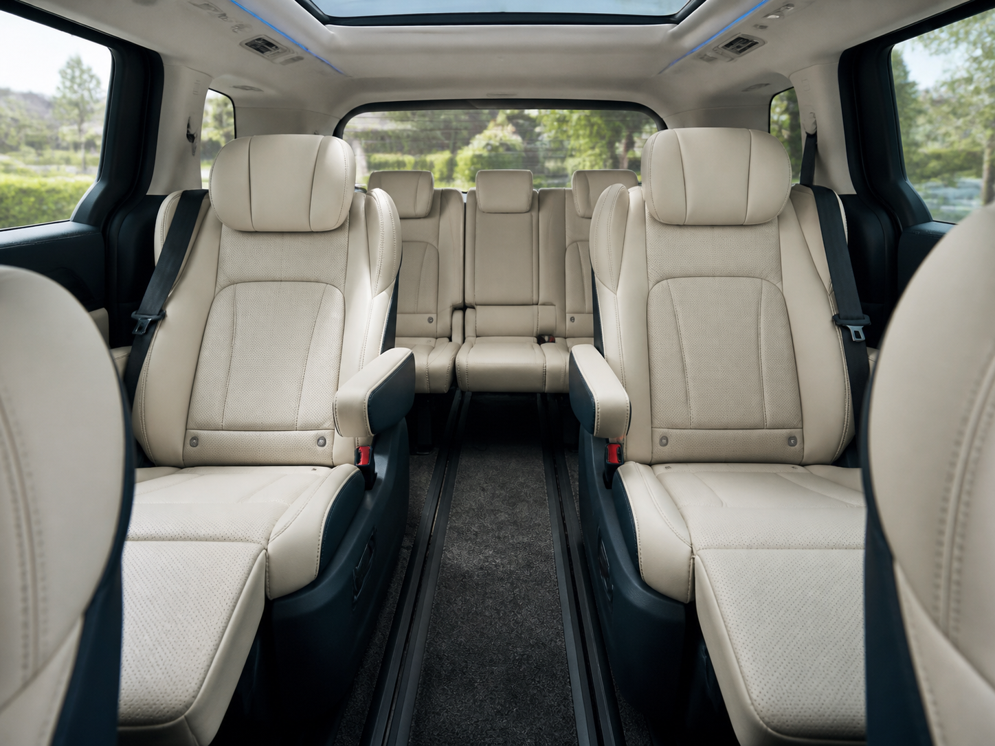 Spacious private MPV interior for Singapore to JB passengers